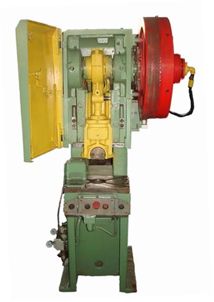 КД2122 Загальний вигляд кривошипного открытого ненаклоняемого пресса